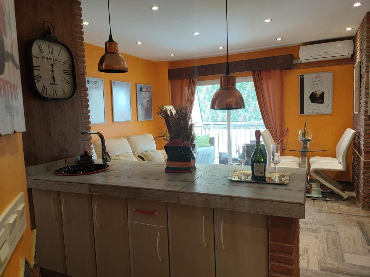 Apartamento Con Encanto Y Preciosas Vistas Junto A La Playa Almuñécar المظهر الخارجي الصورة